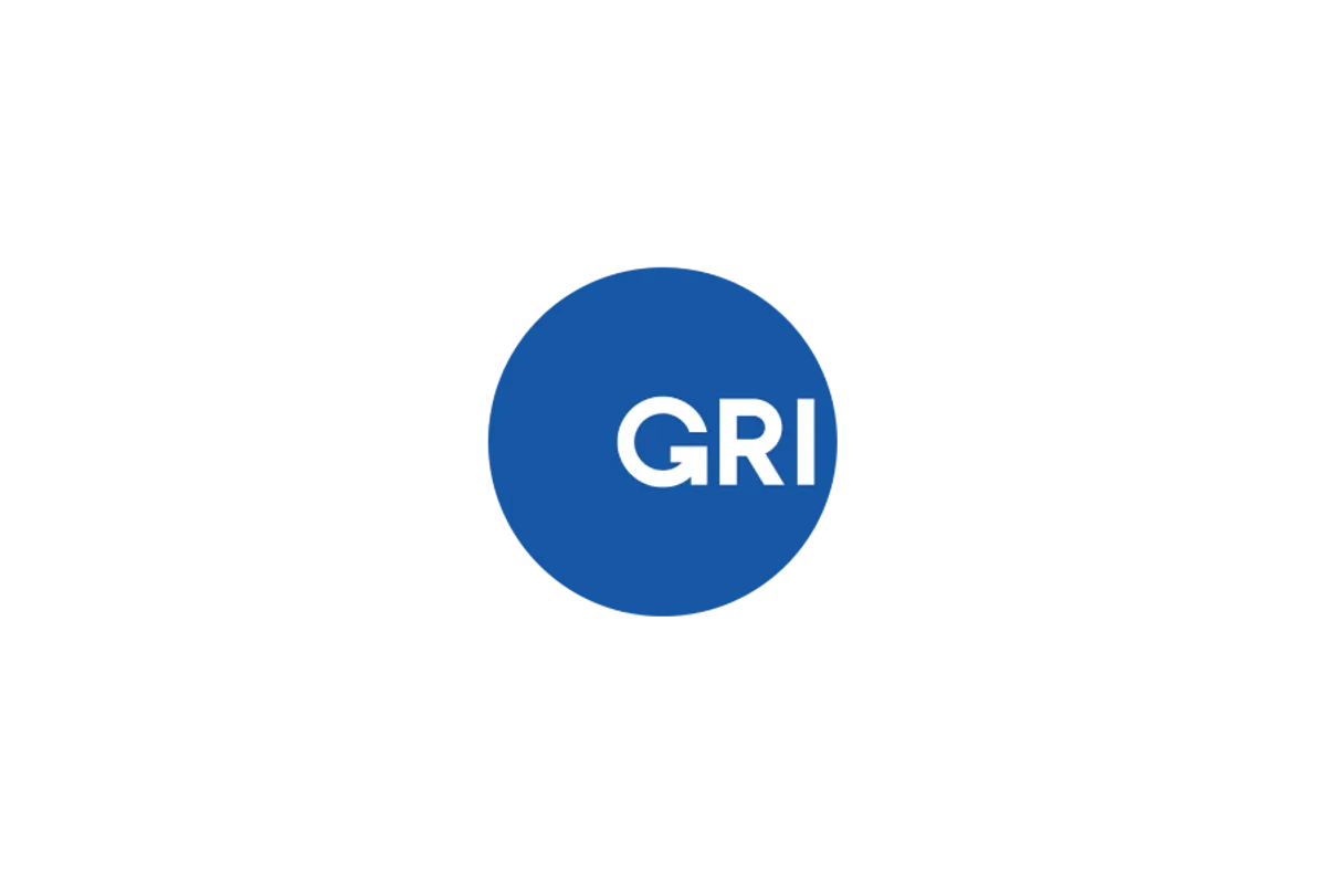 Das Logo der GRI (Global Reporting Initiative). Es zeigt die Buchstaben 'GRI' in Weiß innerhalb eines blauen Kreises.